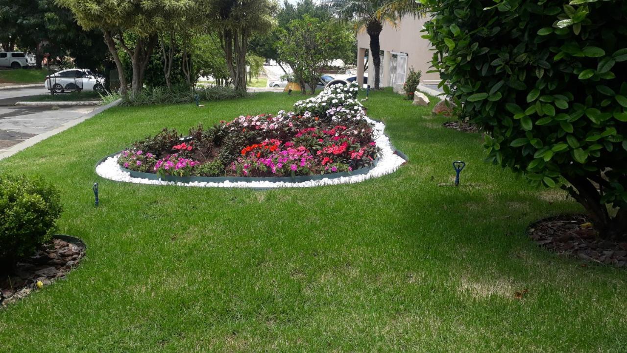 Ilhabela Park Hotel Нуклеу-Бандейранте Екстер'єр фото